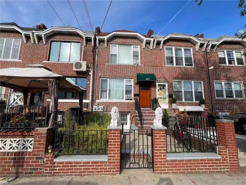 Multifamily For Sale - 1077 Bay Ridge Parkway<br/> Brooklyn, NY 11228