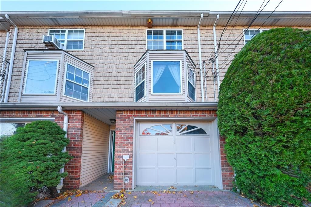 Photo of 22 Francine Lane, Staten Island, NY 10314 (MLS # 497191)