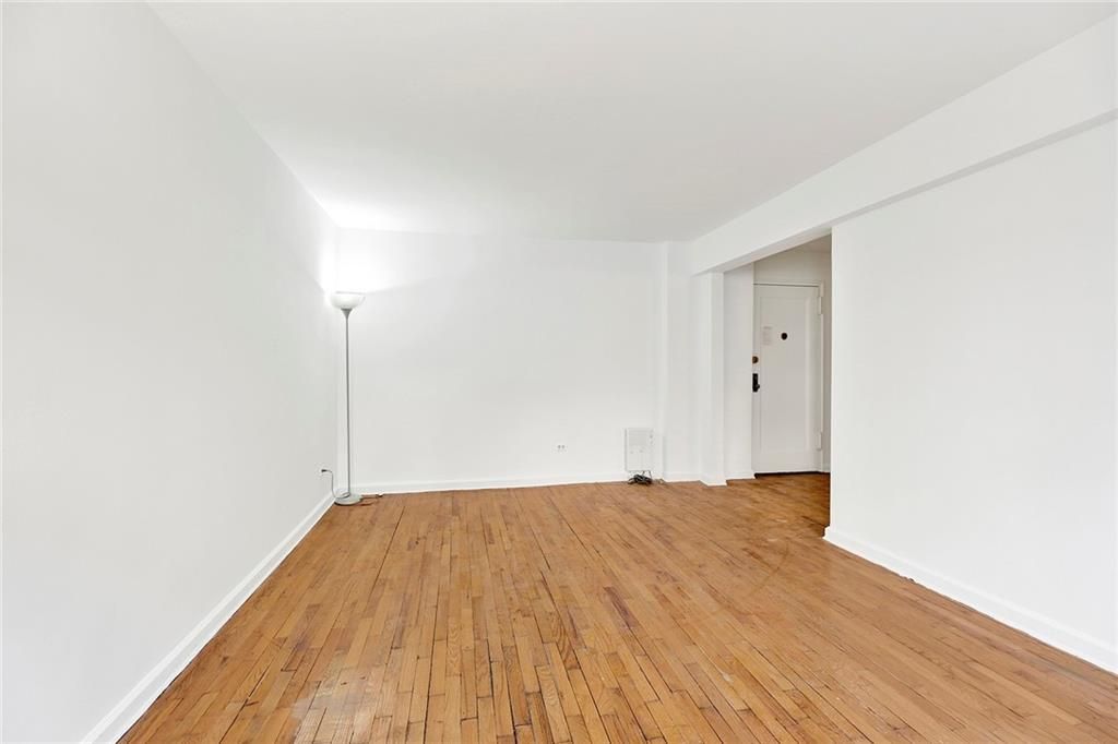Photo of 2250 Brigham Street #1G, Brooklyn, NY 11229 (MLS # 488872)