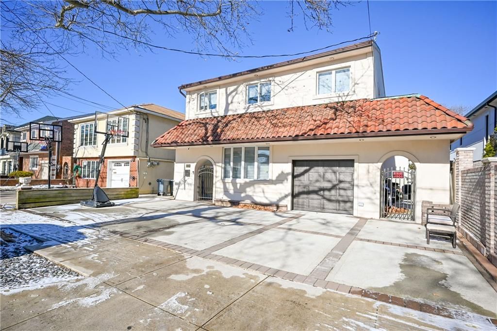 Photo of 320 Whitman Drive, Brooklyn, NY 11234 (MLS # 496959)