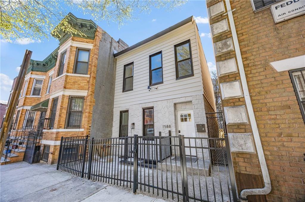 1588 Lincoln Place, Brooklyn, New York image 18