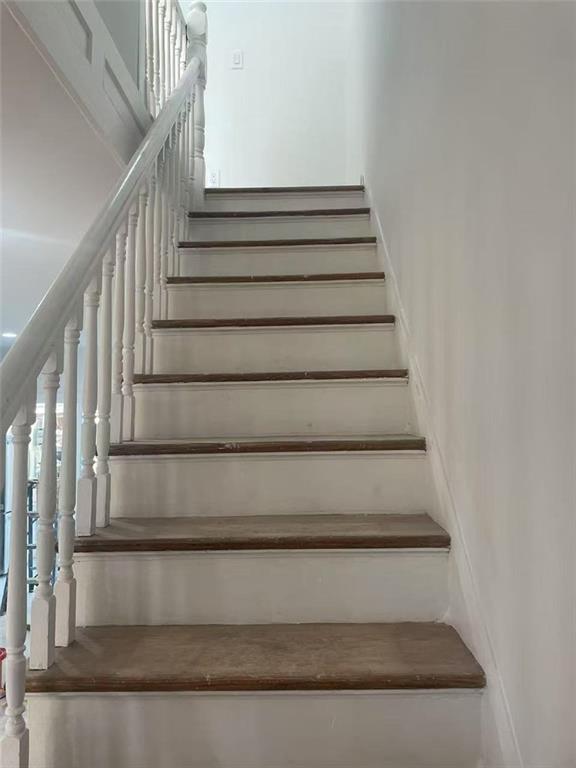 2225 27th Street, Brooklyn, New York image 11