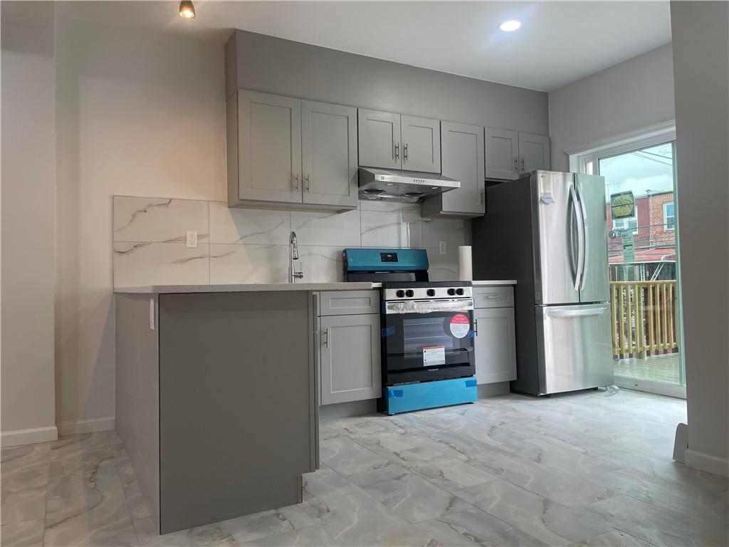 2225 27th Street, Brooklyn, New York image 3