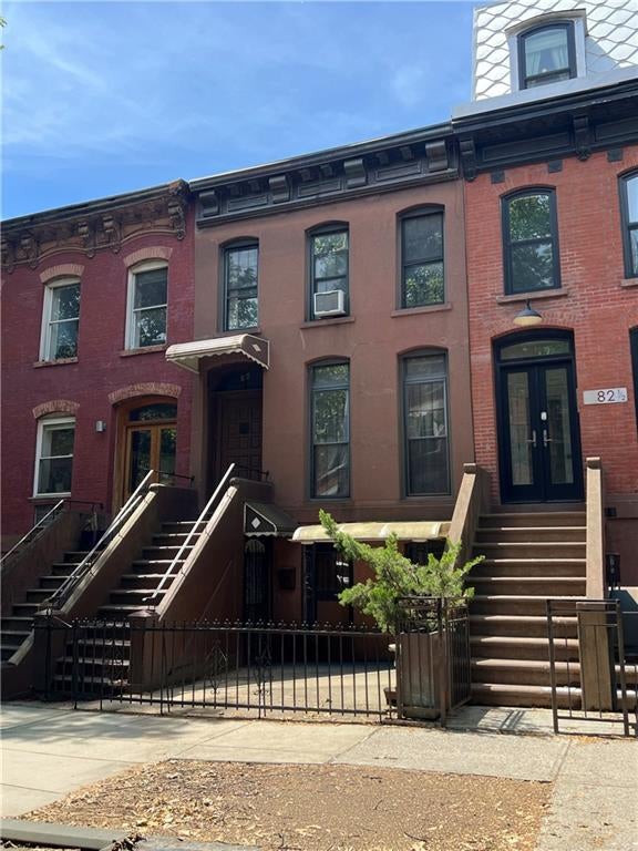 Photo of 84 Douglass Street, Brooklyn, NY 11231 (MLS # 502081)