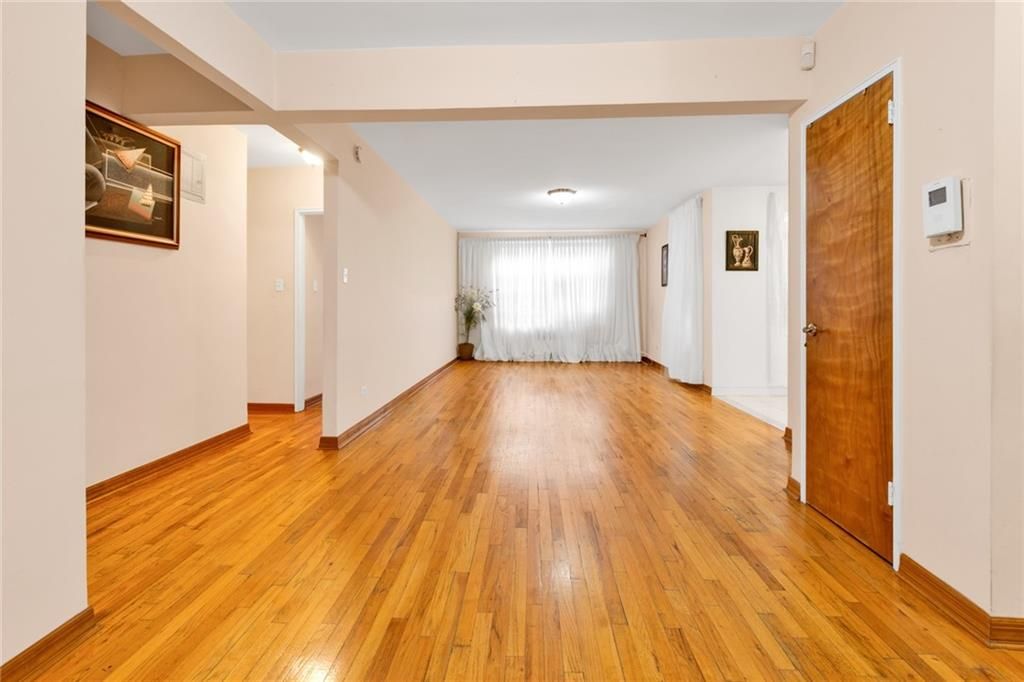 Photo of 3101 Ocean Parkway #6F, Brooklyn, NY 11235 (MLS # 497781)