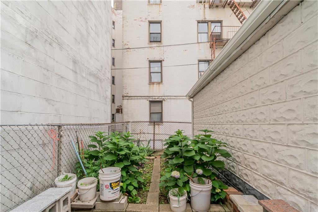1642 22nd Street, Brooklyn, New York image 18