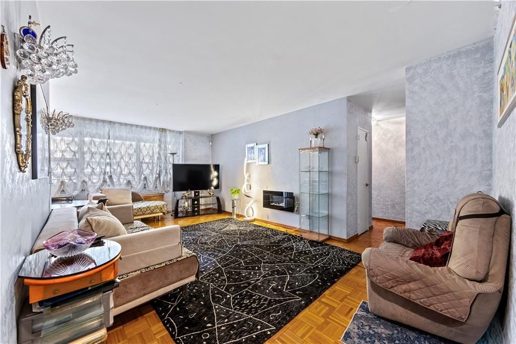 Photo of 444 Neptune Avenue #5E, Brooklyn, NY 11224 (MLS # 500756)