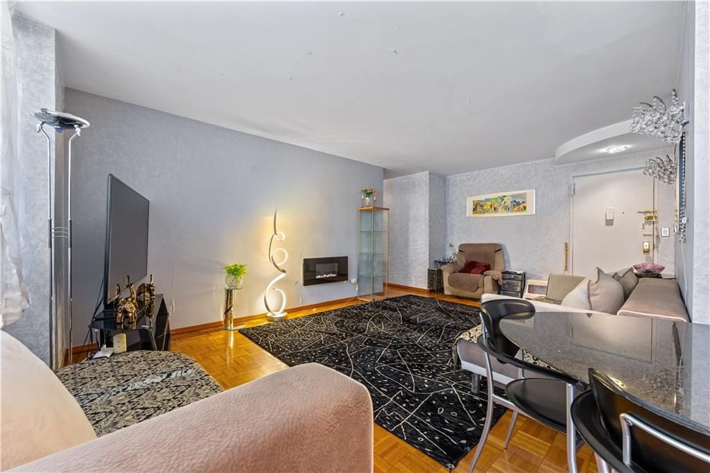 Photo of 444 Neptune Avenue #5E, Brooklyn, NY 11224 (MLS # 500756)