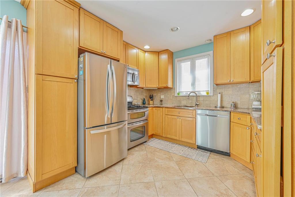 1715 12th Street, Brooklyn, New York image 12