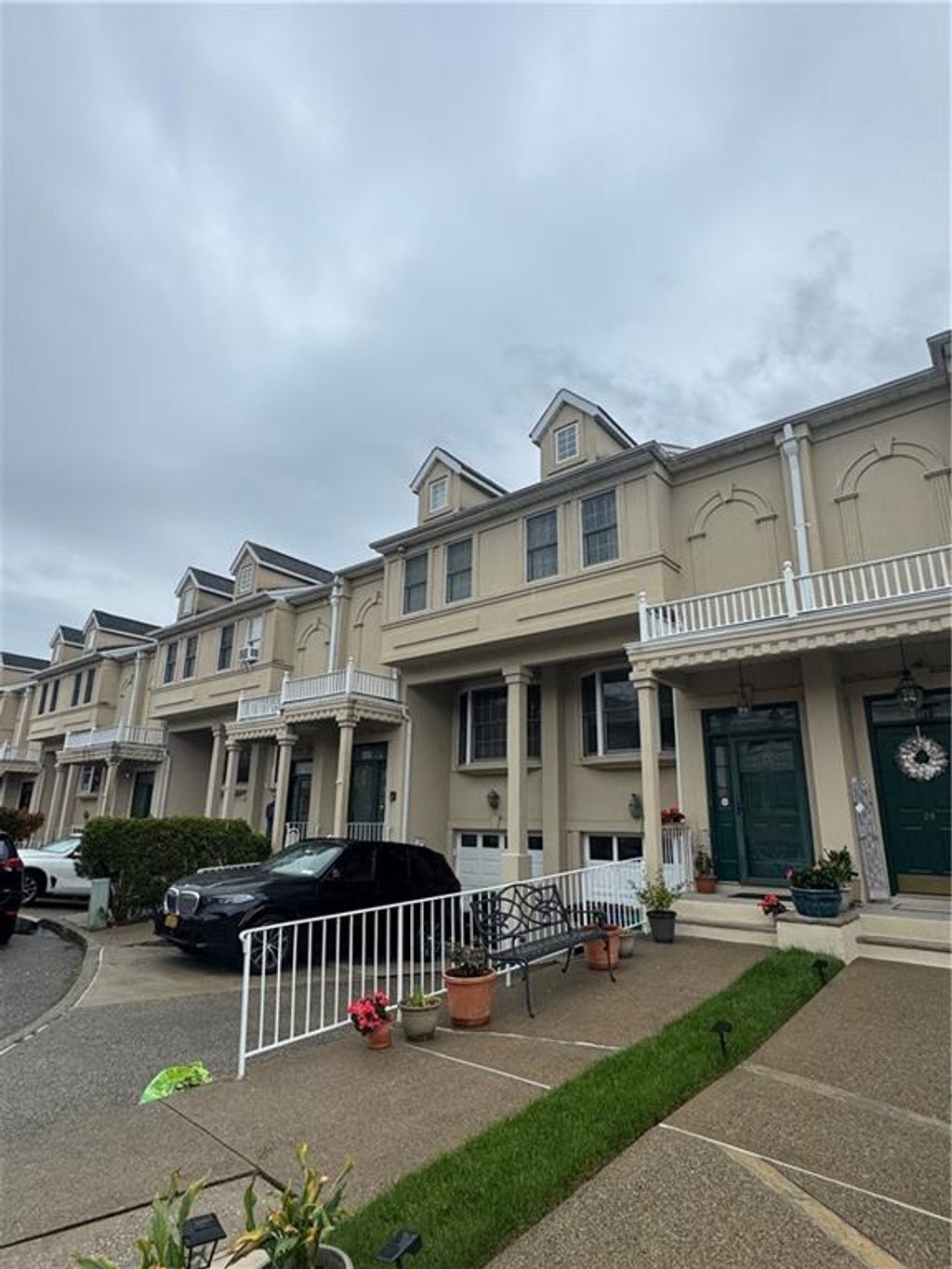 Photo of 26 Cobblers Lane, Staten Island, NY 10304 (MLS # 501658)