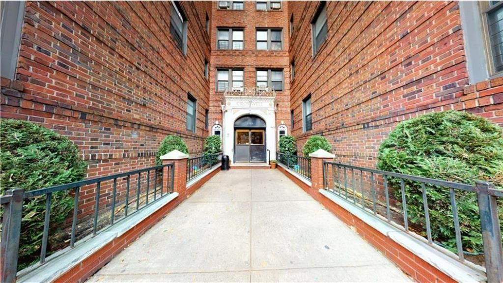Photo of 2901 Avenue I #5E, Brooklyn, NY 11210 (MLS # 497283)