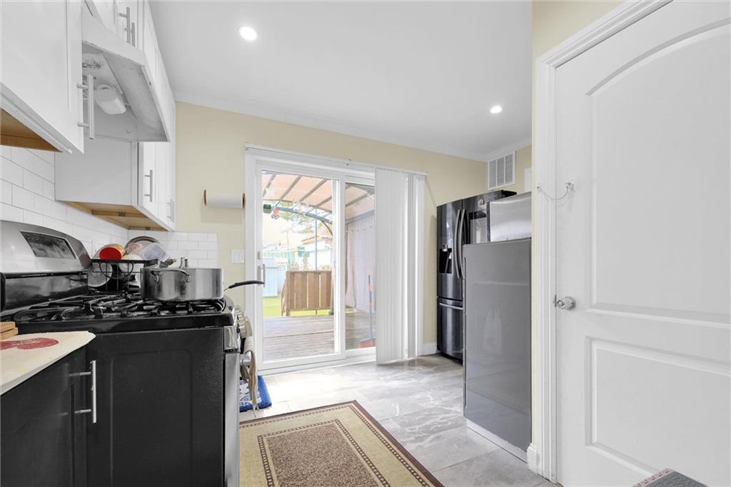 1352 66th Street, Brooklyn, New York image 8
