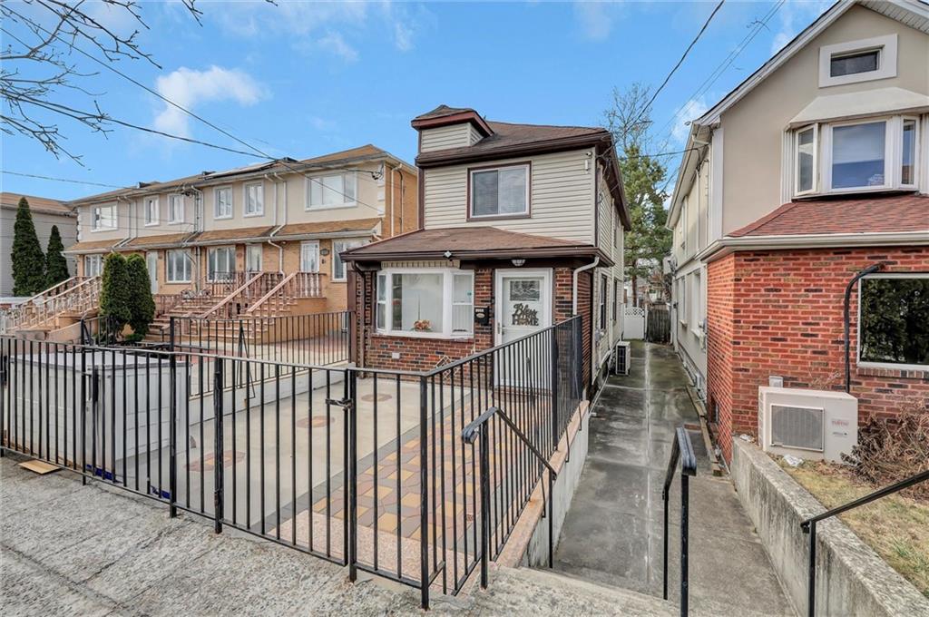 1352 66th Street, Brooklyn, New York image 4