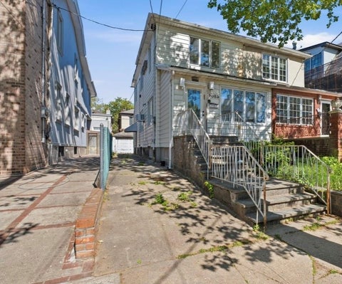 Homes For Sale - 2083 1st Street<br/> Brooklyn, NY 11223