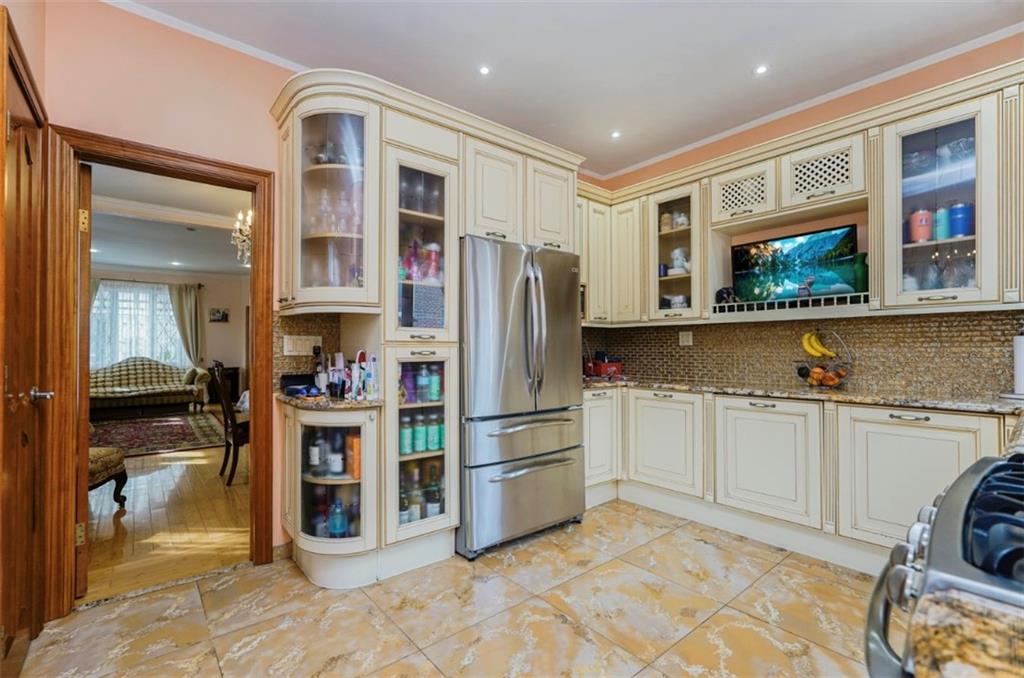 2623 Avenue Y, Brooklyn, New York image 8