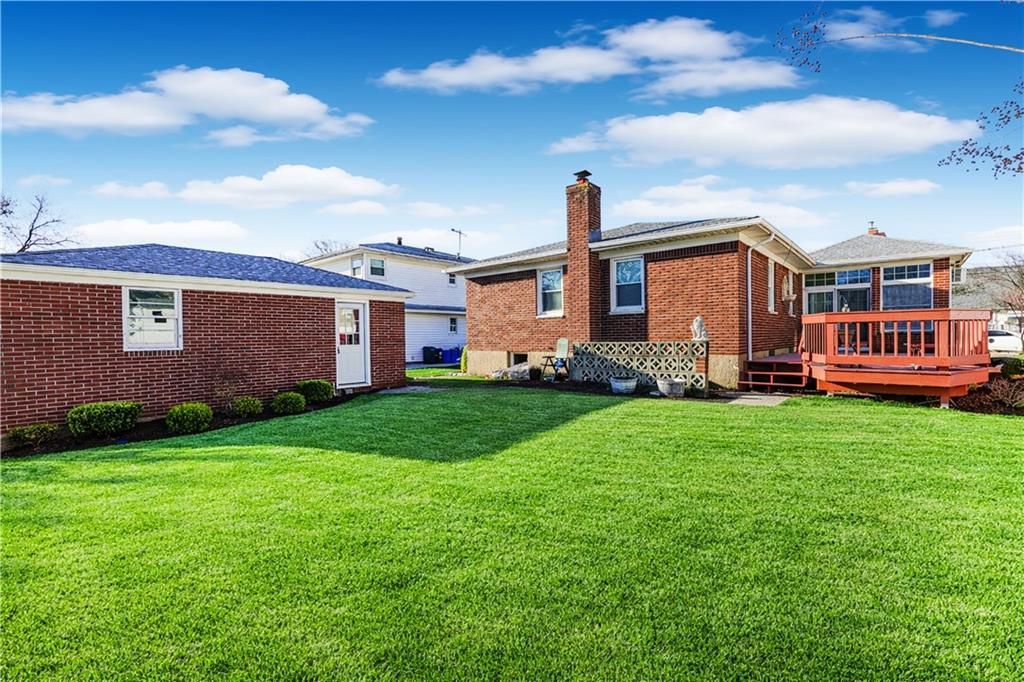 Photo of 85 Malone Avenue, Staten Island, NY 10306 (MLS # 499762)