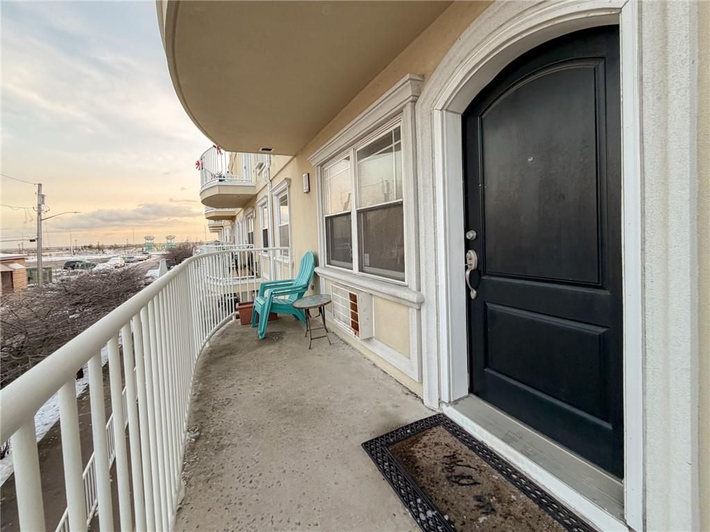 Photo of 183 Beach 100th Street #6B, Rockaway Park, NY 11694 (MLS # 497748)
