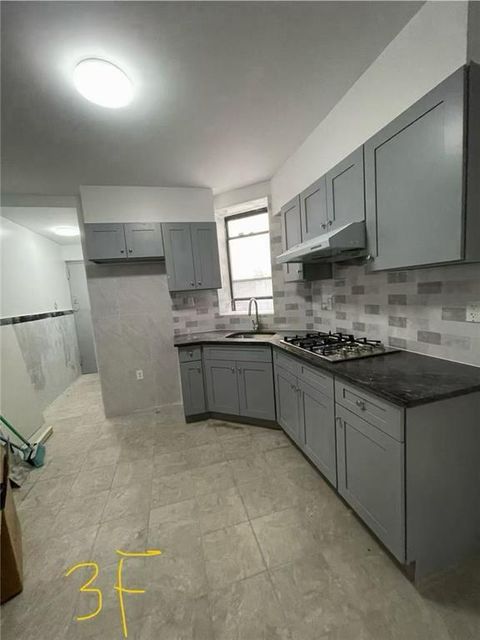 Multifamily For Sale - 658 46th Street<br/> Brooklyn, NY 11220