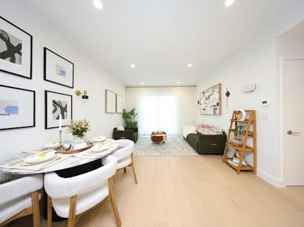 Photo of 150-02 Northern Boulevard #5F, Queens, NY 11354 (MLS # 499405)