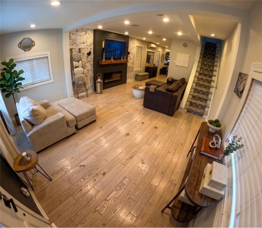 Photo of 517 Beach 129th Street, Rockaway Beach, NY 11694 (MLS # 500339)