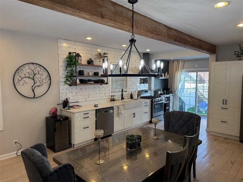 Photo of 517 Beach 129th Street, Rockaway Beach, NY 11694 (MLS # 500339)