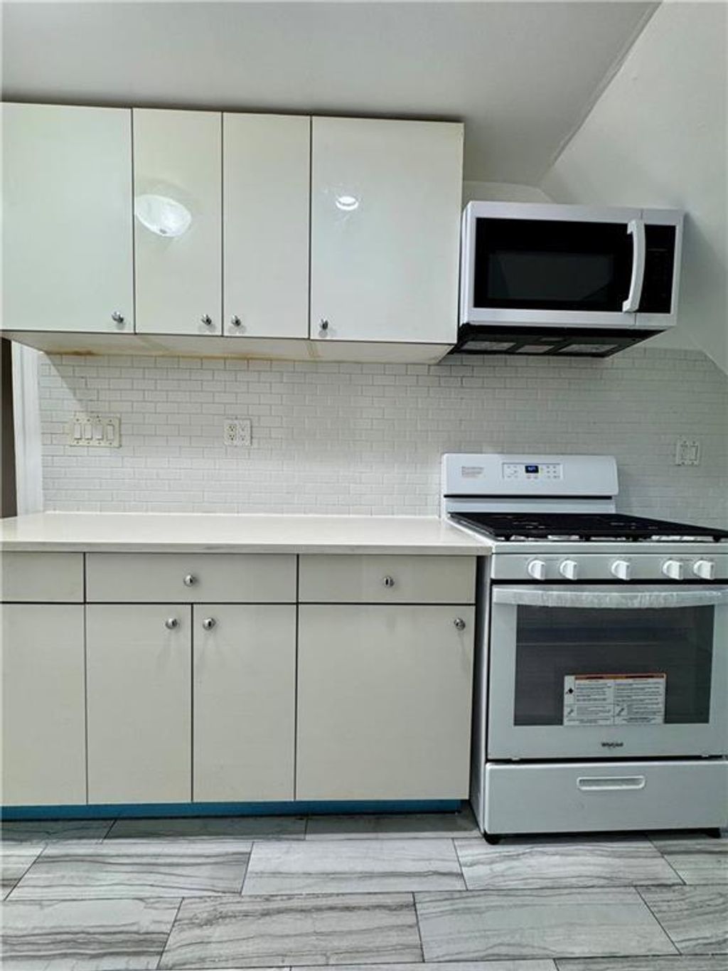 Photo of 35 Norwood Avenue #3, Staten Island, NY 10304 (MLS # 497486)