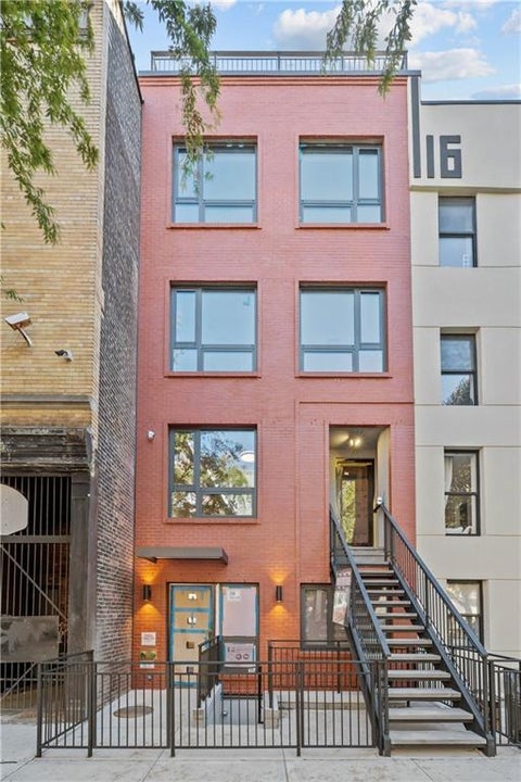 Condo For Sale - 118 Madison Street #3<br/> Brooklyn, NY 11216