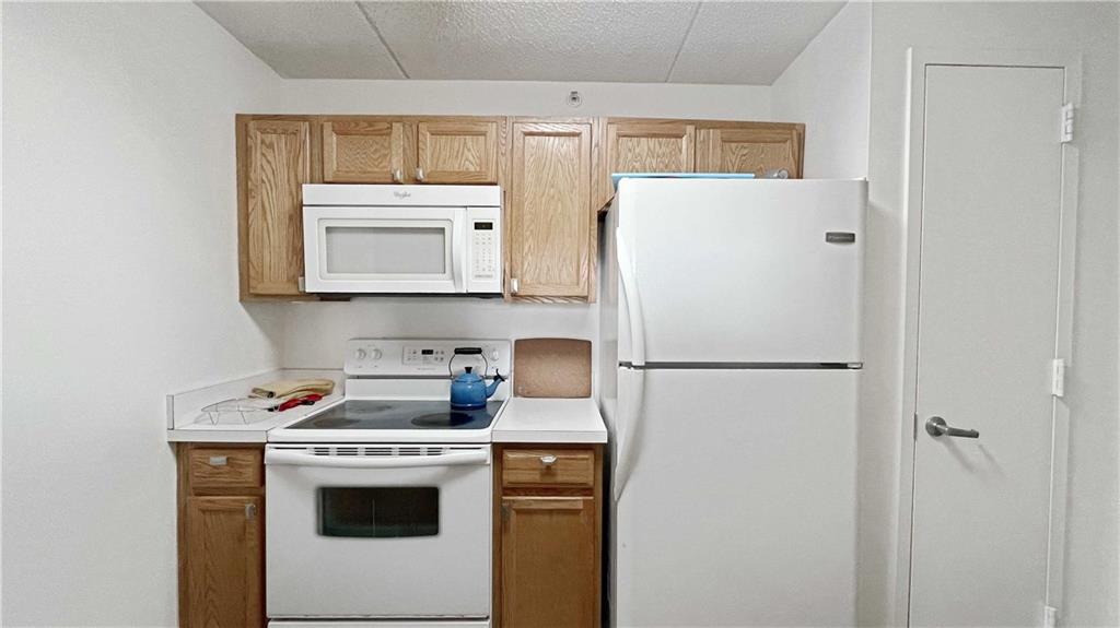 79-14 Rockaway Beach Boulevard #6F, Rockaway Beach, New York image 6