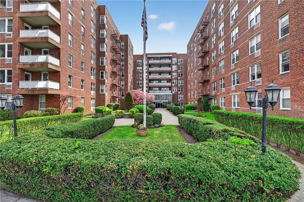 Photo of 9201 Shore Road #C114, Brooklyn, NY 11209 (MLS # 500731)