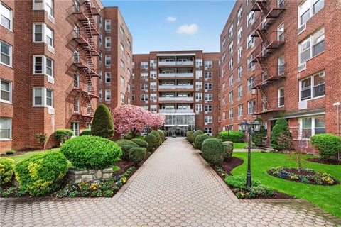 Homes For Sale - 9201 Shore Road #C114<br/> Brooklyn, NY 11209