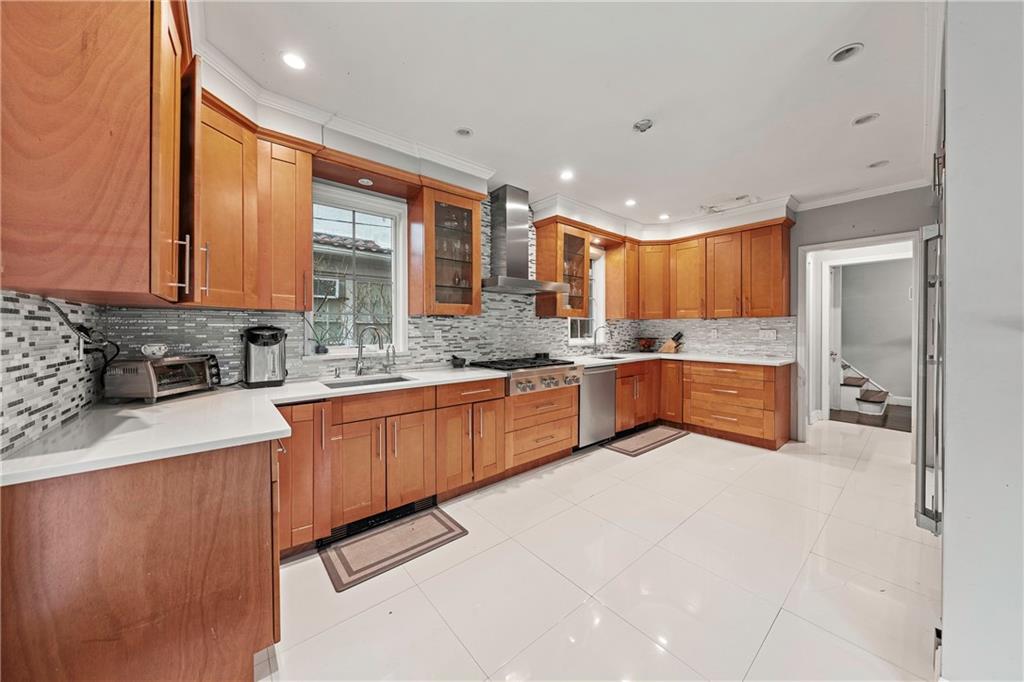 1140 21st Street, Brooklyn, New York image 2