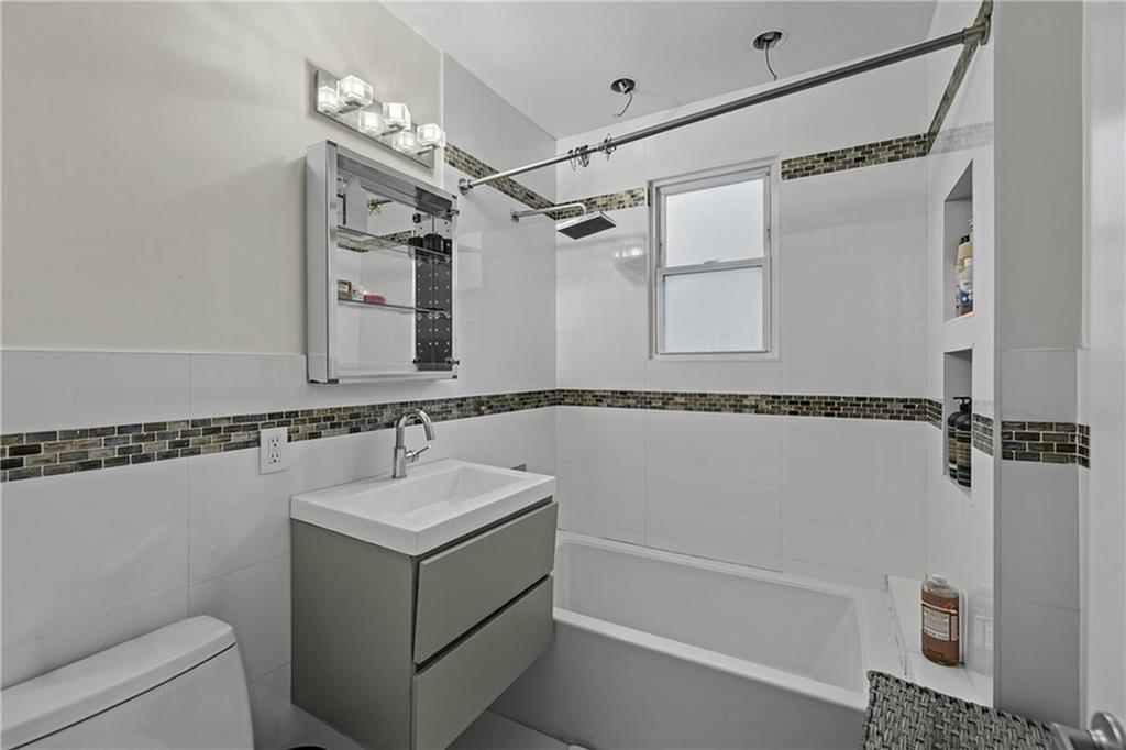 1140 21st Street, Brooklyn, New York image 11