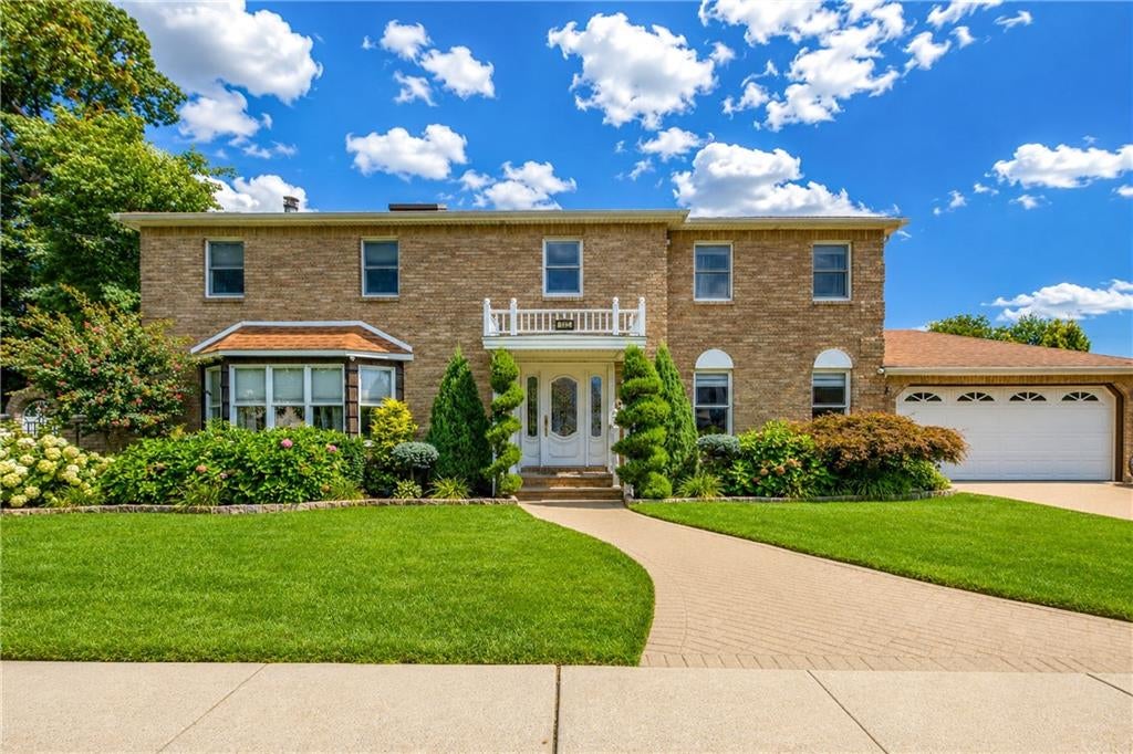 Photo of 162 Rensselaer Avenue, Staten Island, NY 10312 (MLS # 504492)