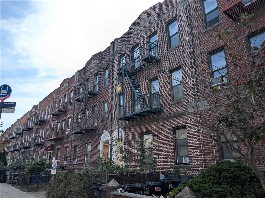 Photo of 1912 Bay Ridge Parkway, Brooklyn, NY 11204 (MLS # 497142)