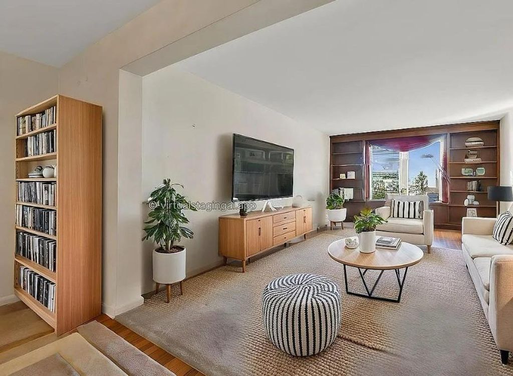 Photo of 131 74th Street #6J, Brooklyn, NY 11209 (MLS # 500227)