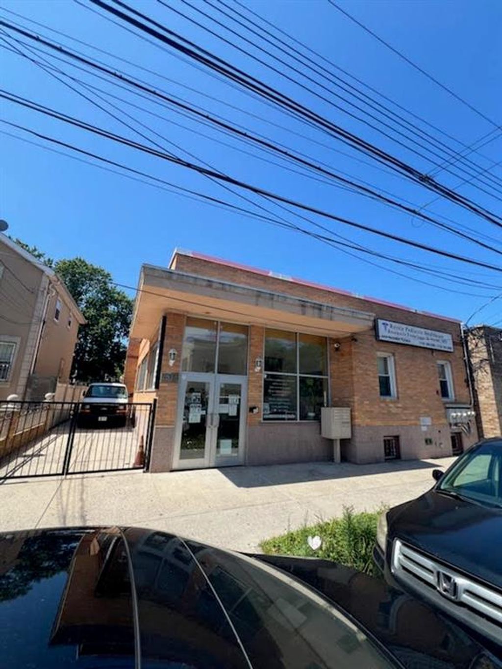Photo of 1314 Rockaway Parkway, Brooklyn, NY 11236 (MLS # 495057)