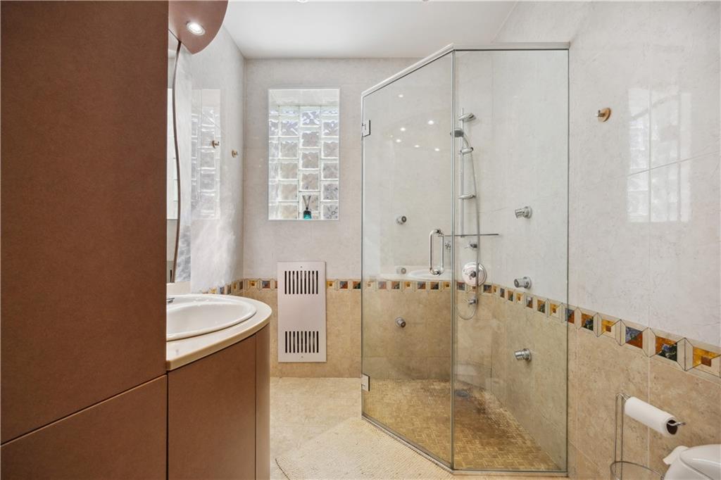2213 26th Street, Brooklyn, New York image 19