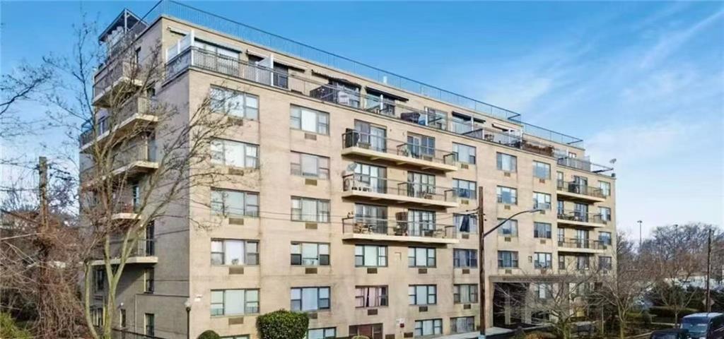 Photo 1 of 10 — 175 Zoe Street 6S, Staten Island, NY 10305