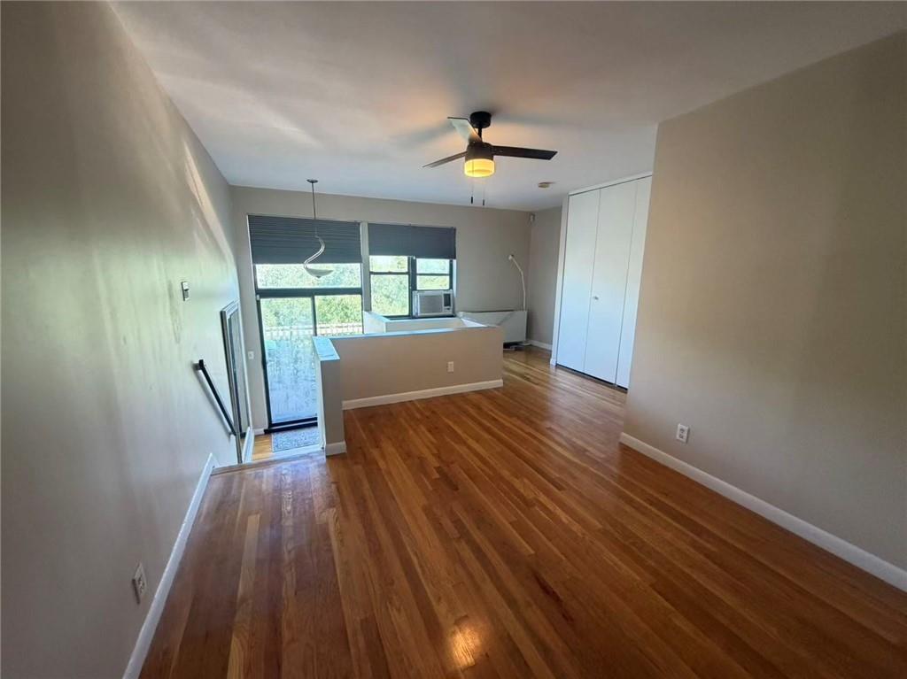 175 Zoe Street 6S - Photo 4