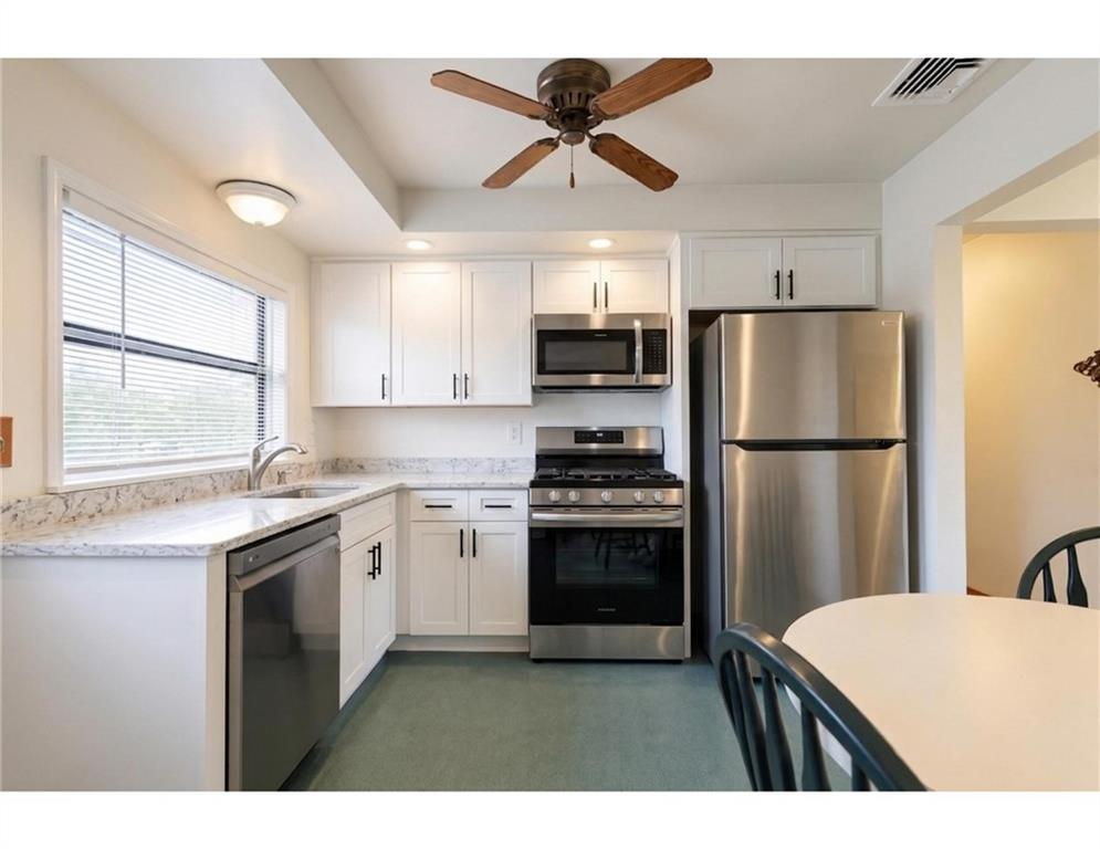 Photo of 80 Jefferson Avenue, Staten Island, NY 10306 (MLS # 505388)