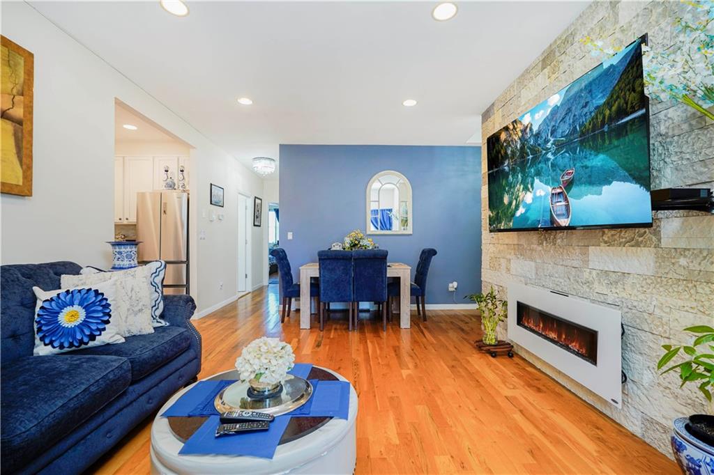 2695 Shell Road #3D, Brooklyn, New York image 2