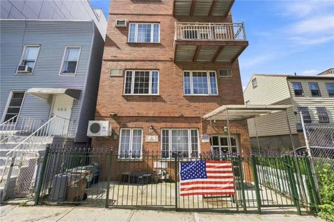 Condo For Sale - 360 43rd Street #2A<br/> Brooklyn, NY 11232