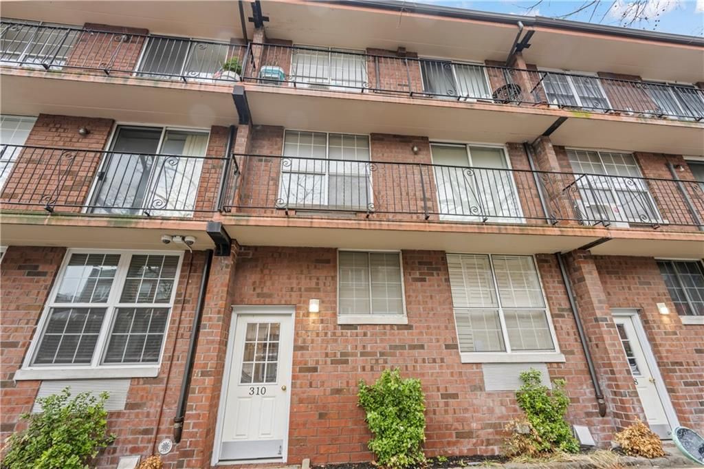 Photo of 310 101st Street #43E, Brooklyn, NY 11209 (MLS # 500128)