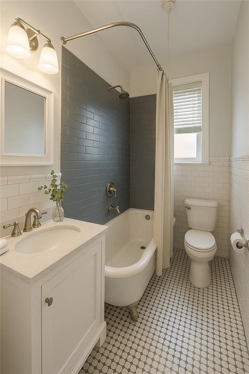 86-03 102nd Street #2D, Richmond Hill, New York image 4