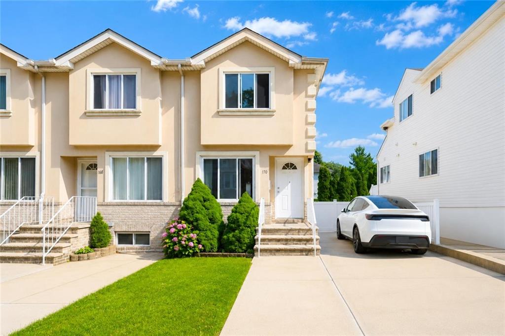 Photo 1 of 25 — 170 Maryland Avenue, Staten Island, NY 10305