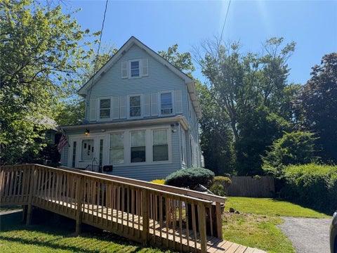 Homes For Sale - 65 Woodvale Avenue<br/> Staten  Island, NY 10309