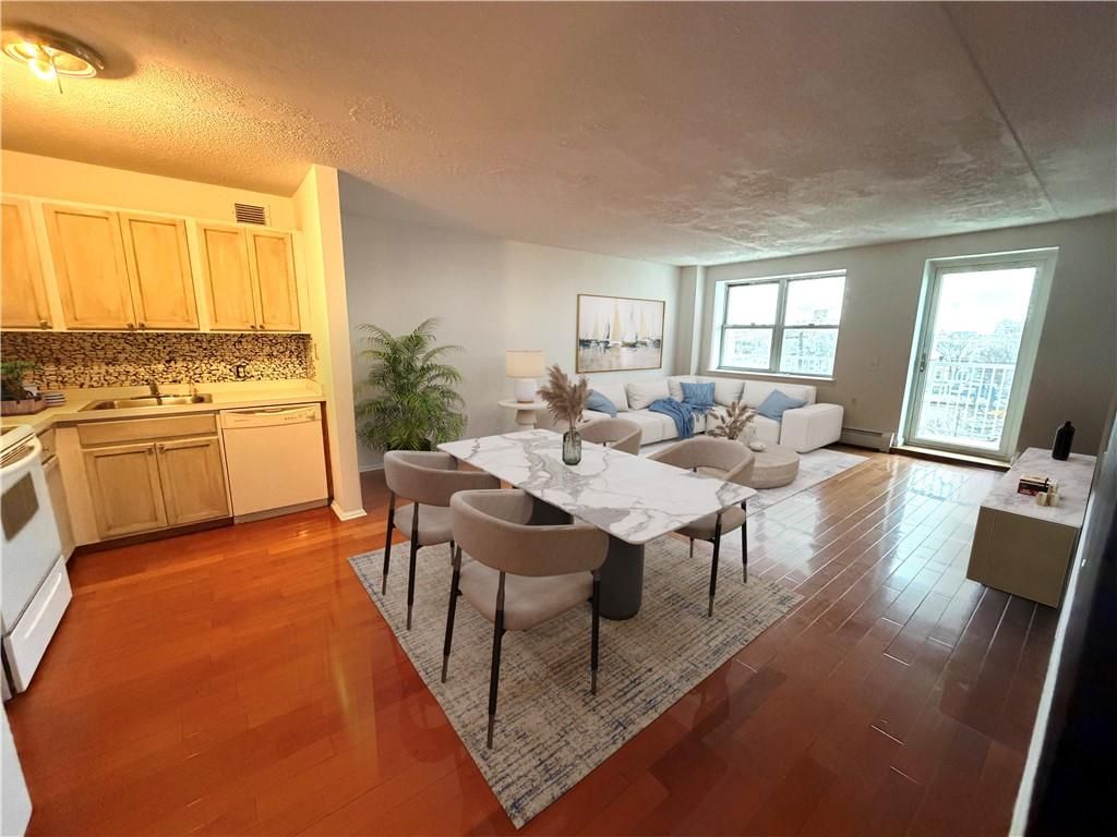 Photo of 221 Beach 80th Street #4B, Rockaway Beach, NY 11693 (MLS # 498180)