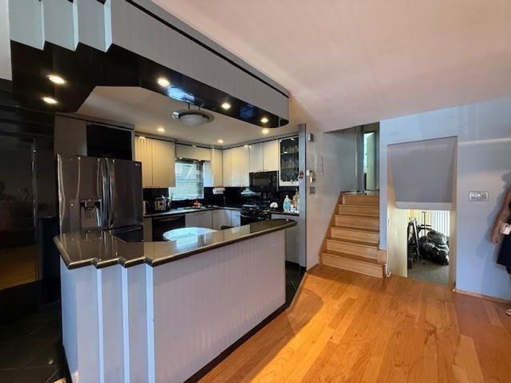 Photo of 187 Bay 31st Street #1, Brooklyn, NY 11214 (MLS # 501302)