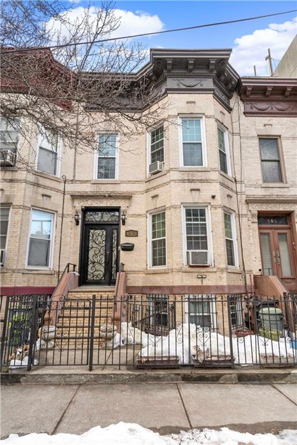 Photo of 463 Bainbridge Street, Brooklyn, NY 11233 (MLS # 499130)