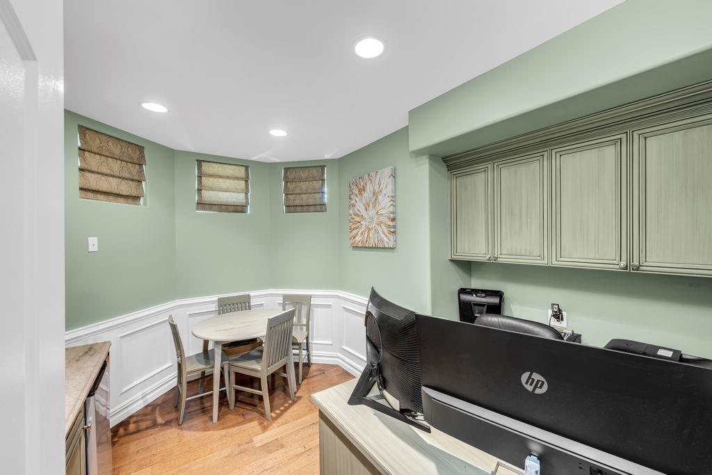 18 Ivan Ct, Staten Island, NY, 10309, USA, 4 Bedrooms Bedrooms, ,4 BathroomsBathrooms,Residential,Active,18 Ivan Ct,502577